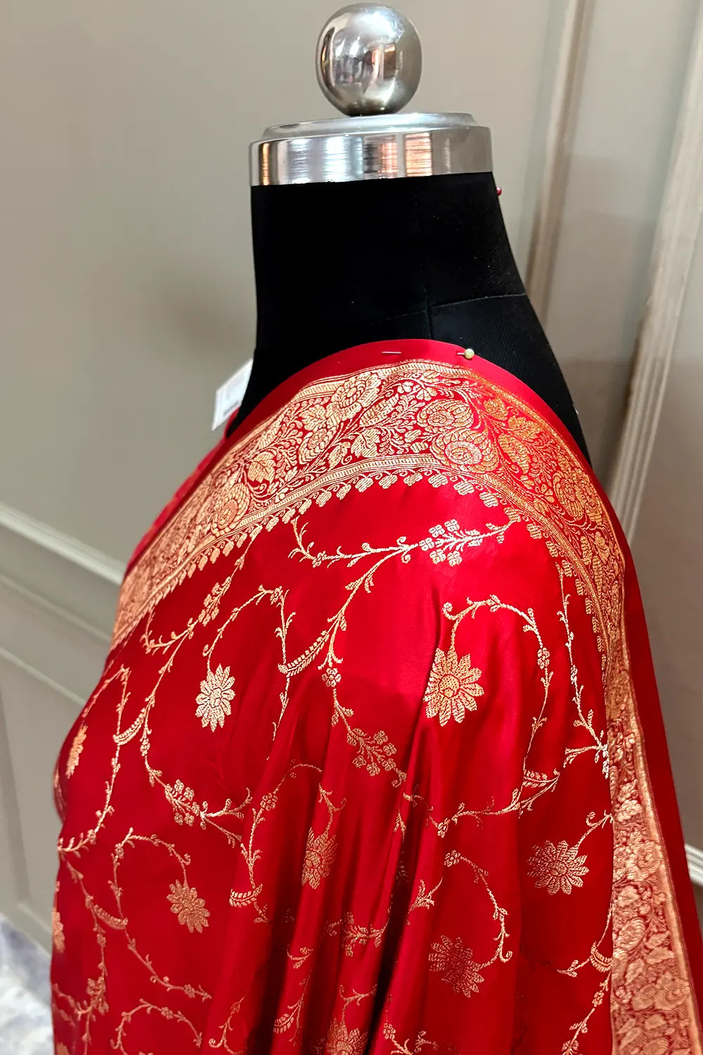 Red Zari Katan Silk Banarasi Saree