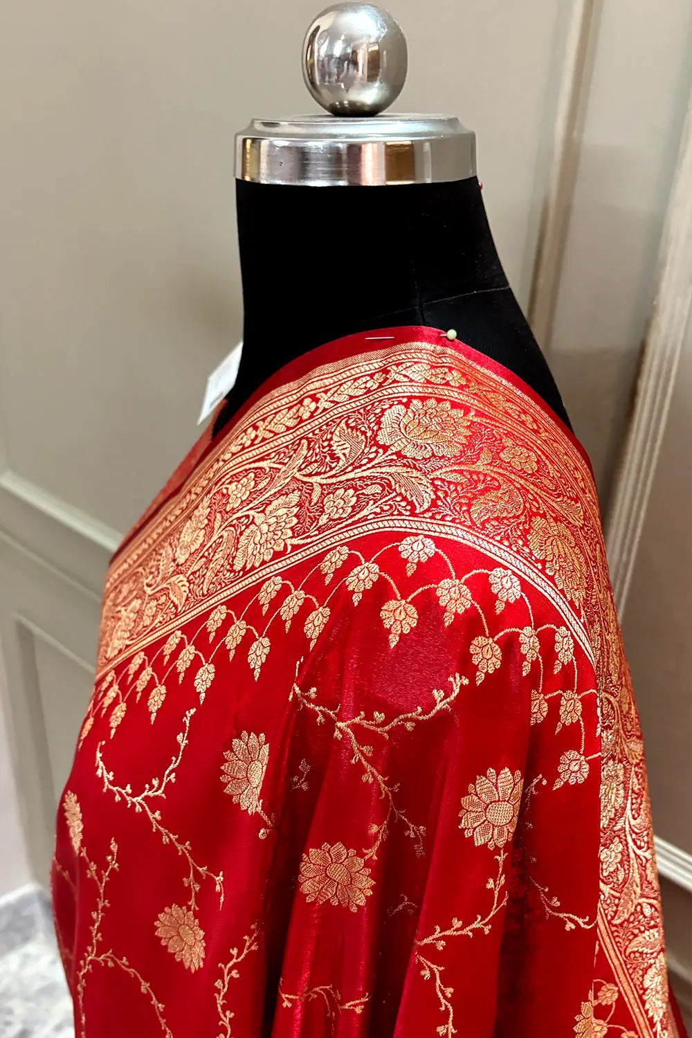 Red Zari Katan Silk Banarasi Saree
