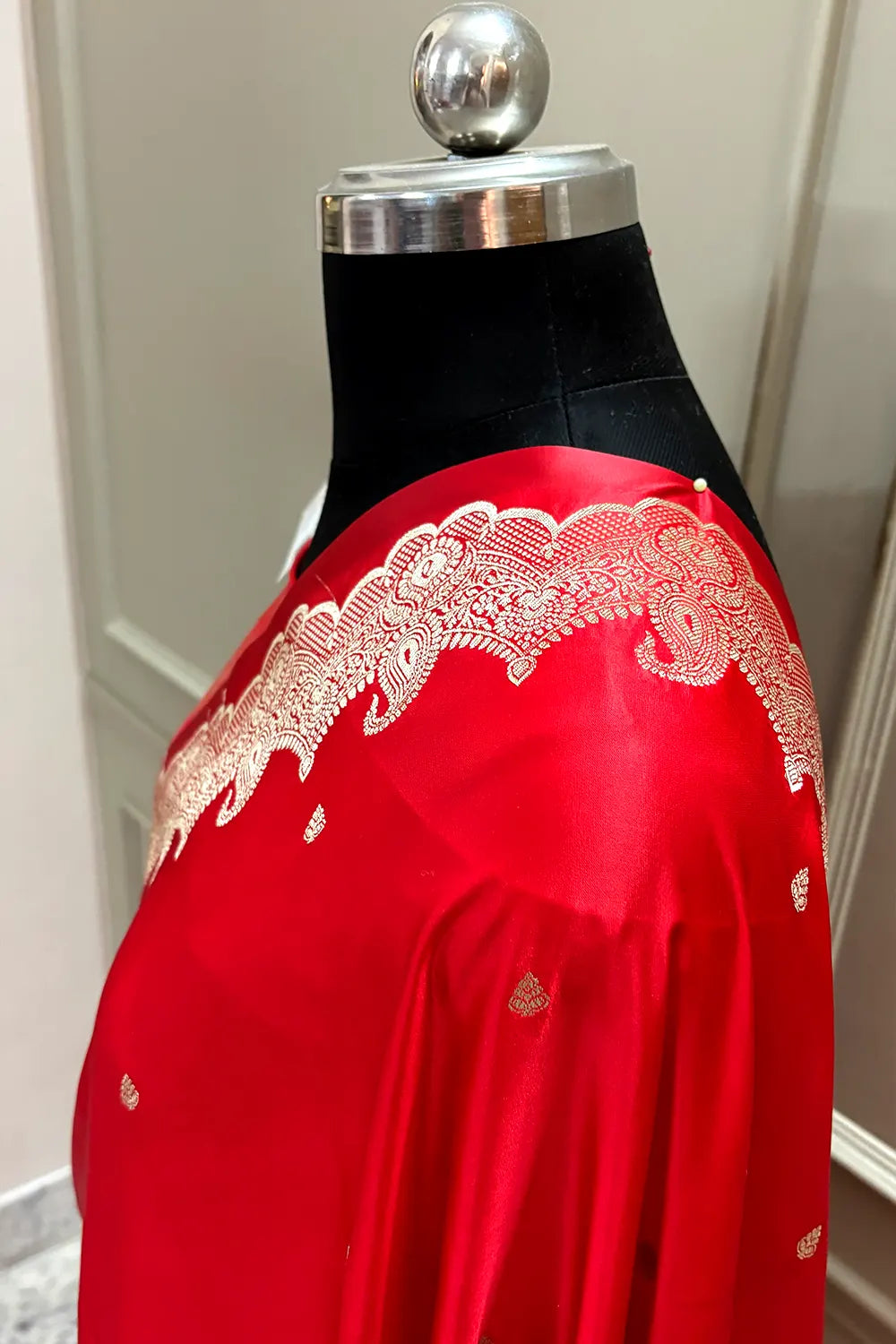 Red Zari Katan Silk Banarasi Saree