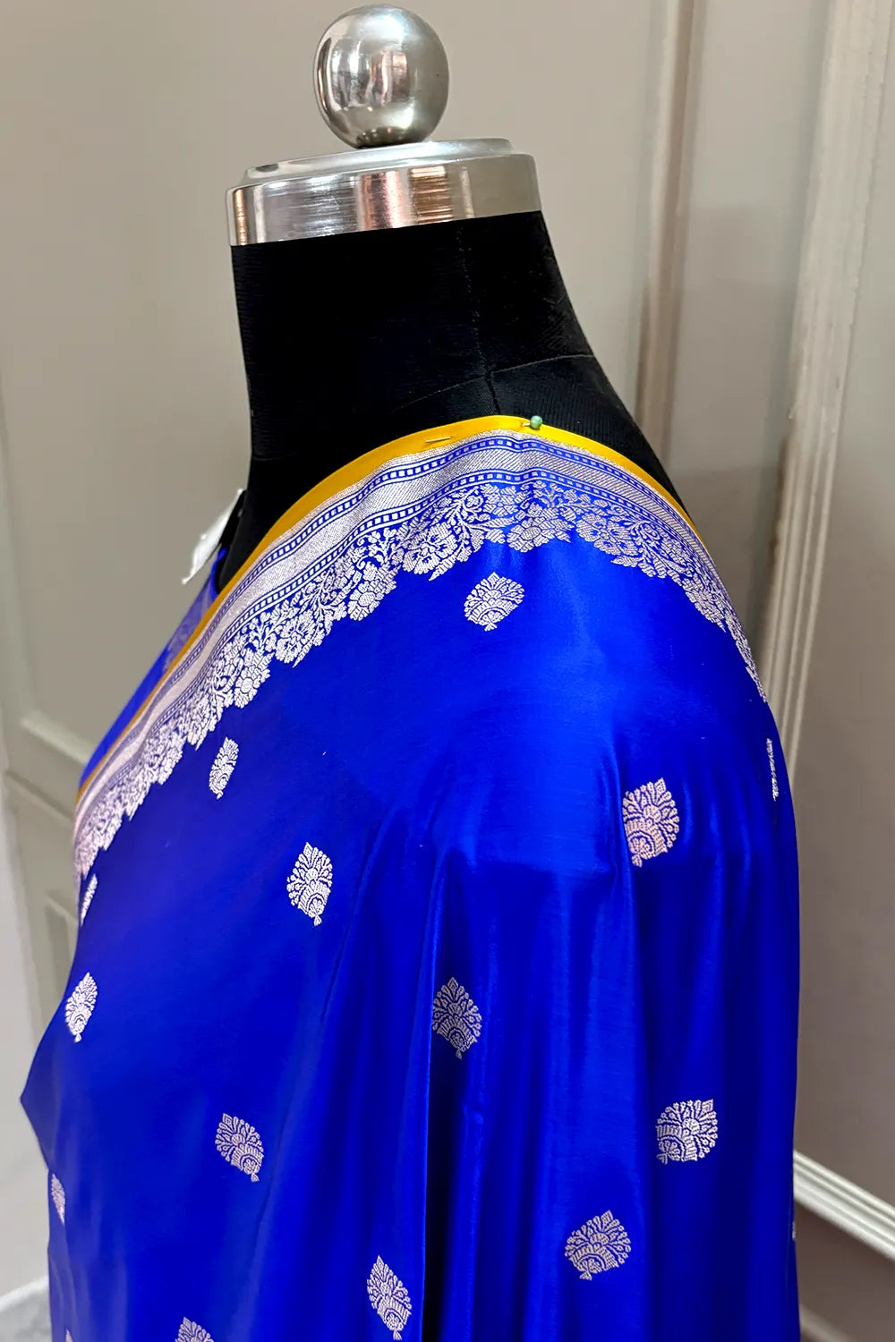 Royal Blue Zari Katan Silk Banarasi Saree 