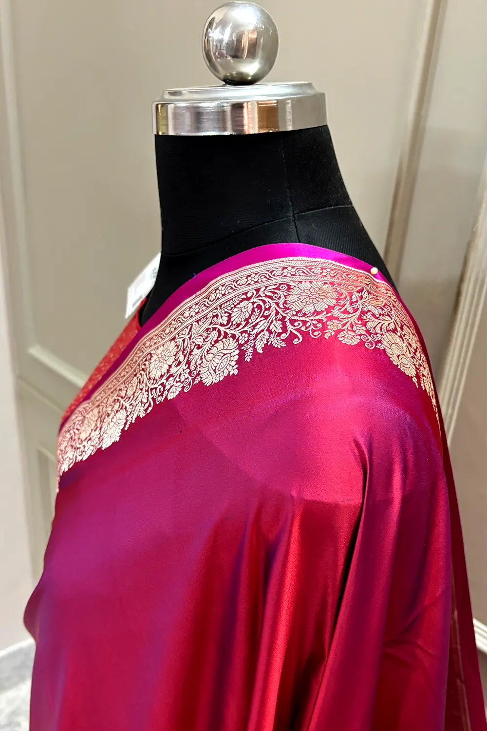 Rust Pink Plain Zari Border Katan Silk Banarasi Saree