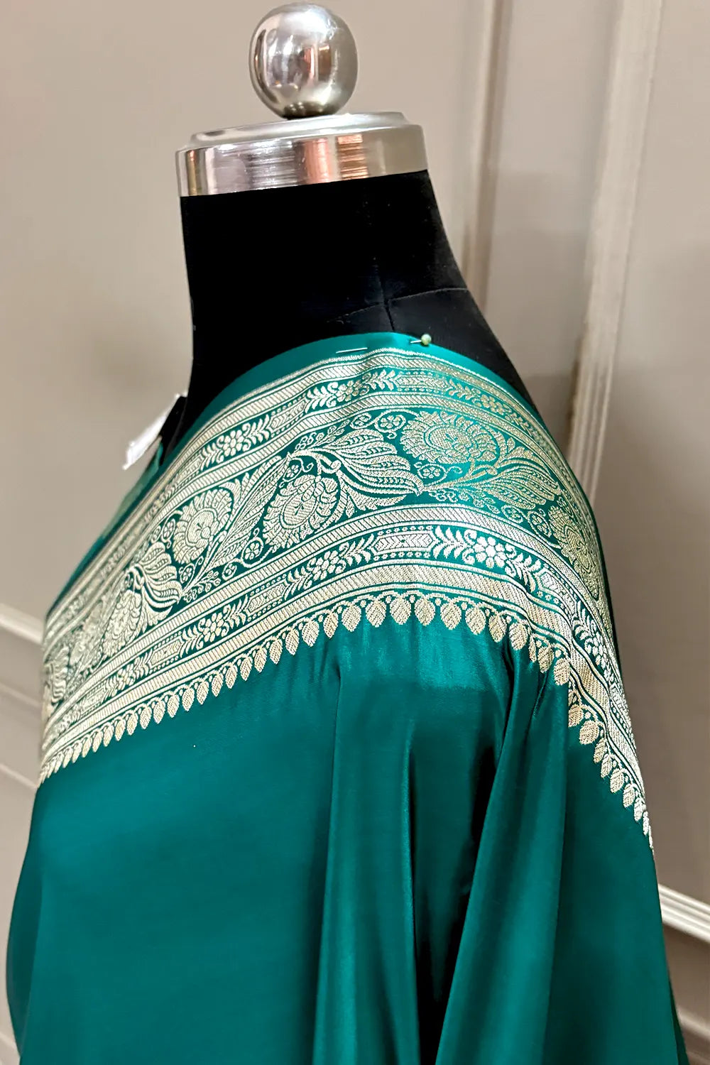 Sea Green Royal Plain Katan Silk Banarasi Saree