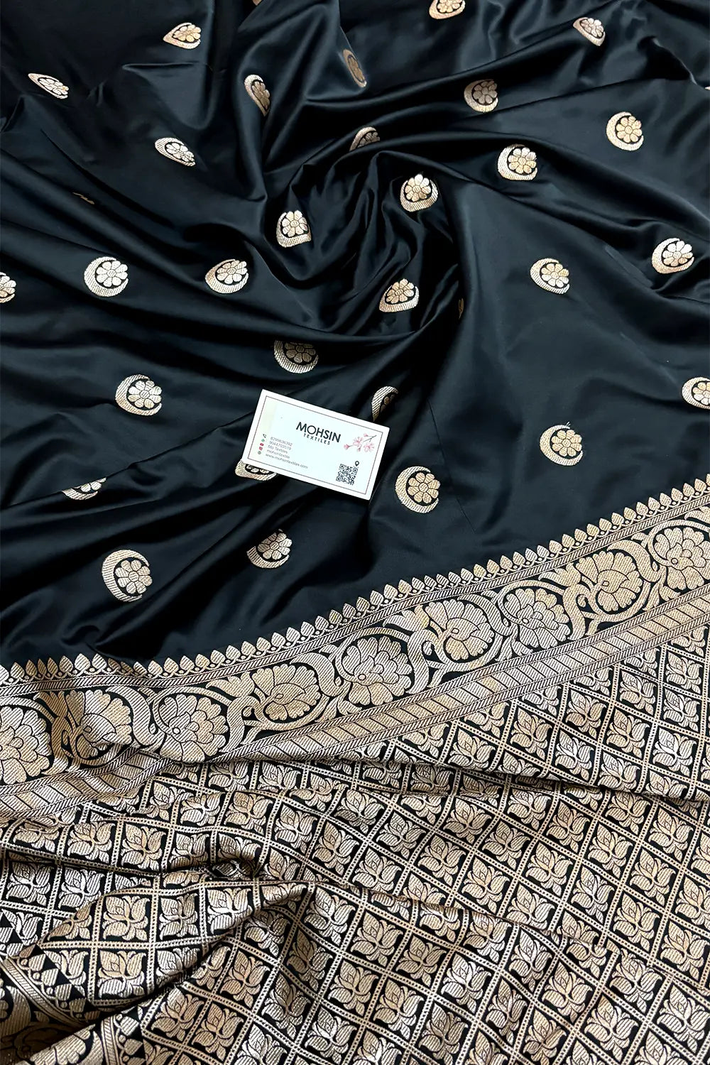 Sonakshi Sinha Black Katan Mashru Silk Banarasi Saree