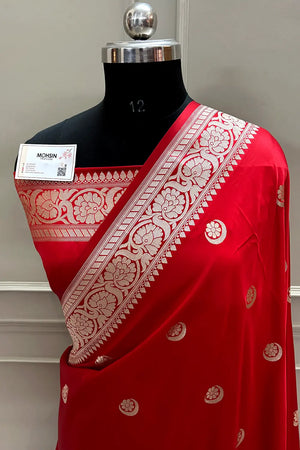 Sonakshi Sinha Red Chand Tara Katan Silk Banarasi Saree