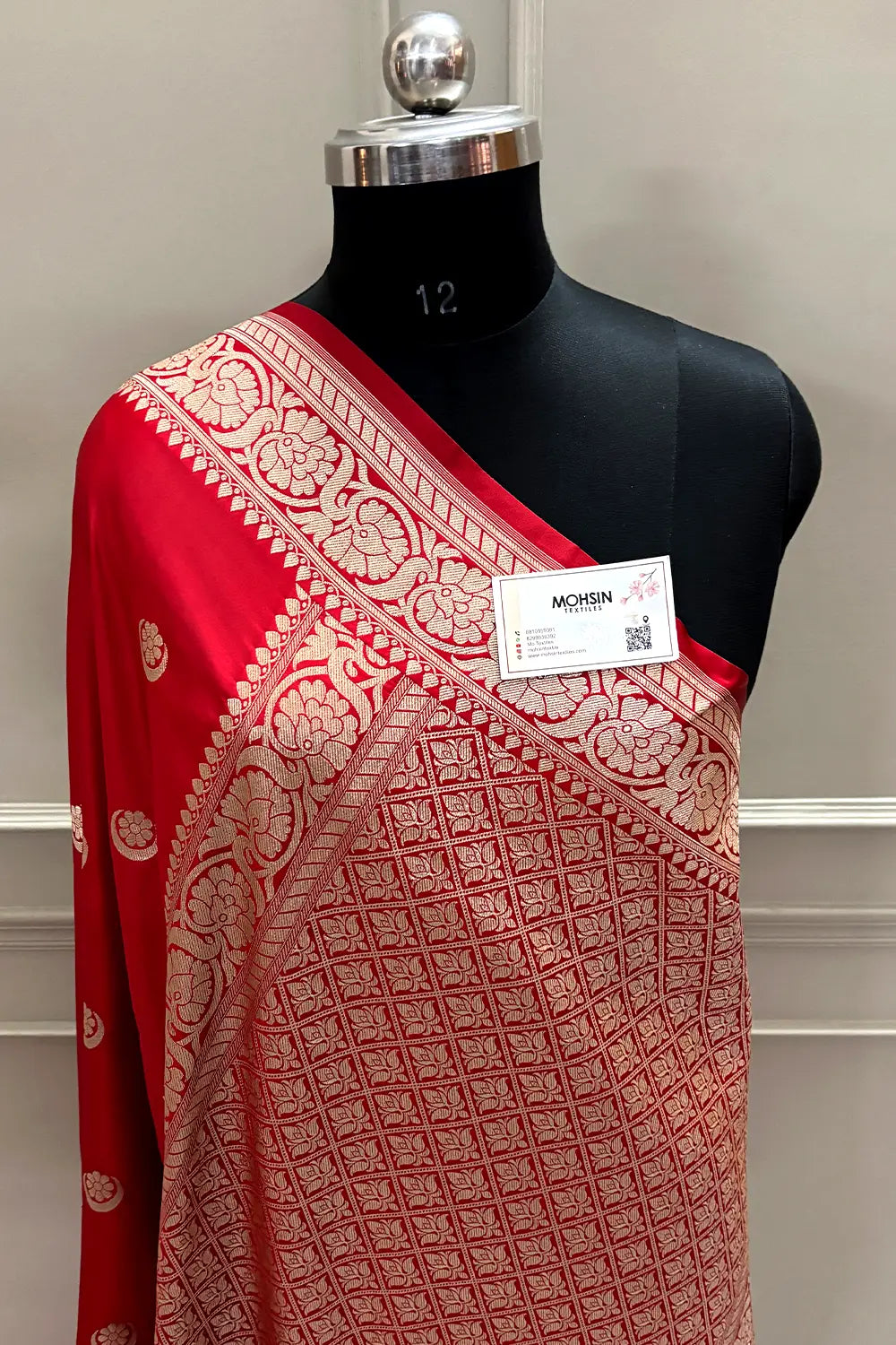 Sonakshi Sinha Red Chand Tara Katan Silk Banarasi Saree