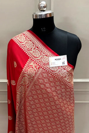 Sonakshi Sinha Red Chand Tara Katan Silk Banarasi Saree