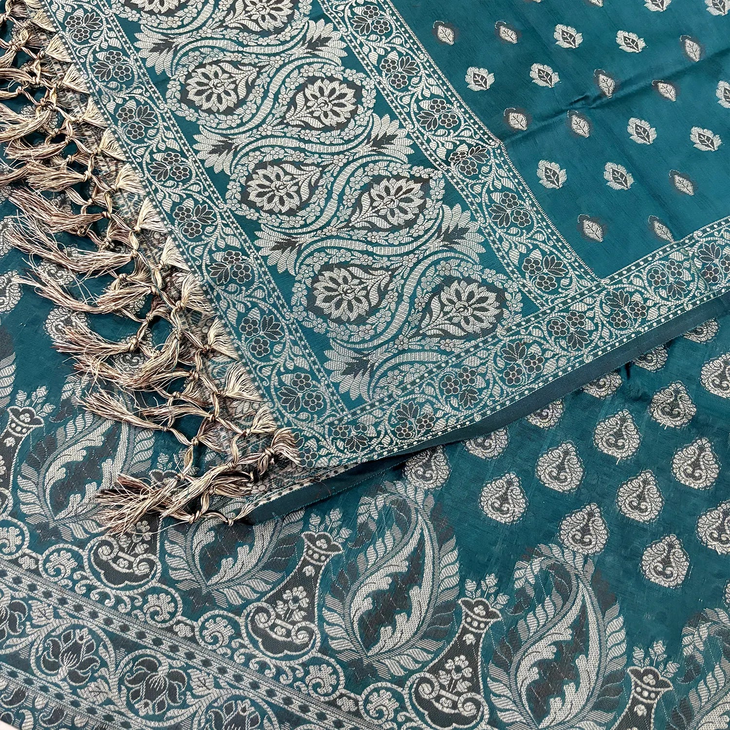 Teal Surahi Buti Cotton Silk Banarasi Suit