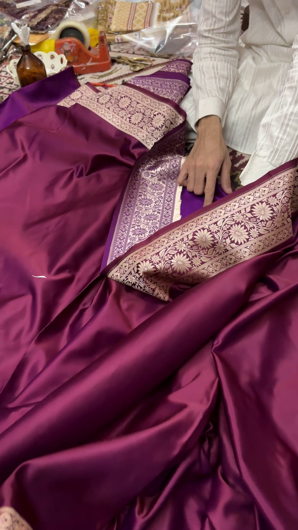 Purple Maroon Plain Golden Zari Katan Silk Banarasi Saree