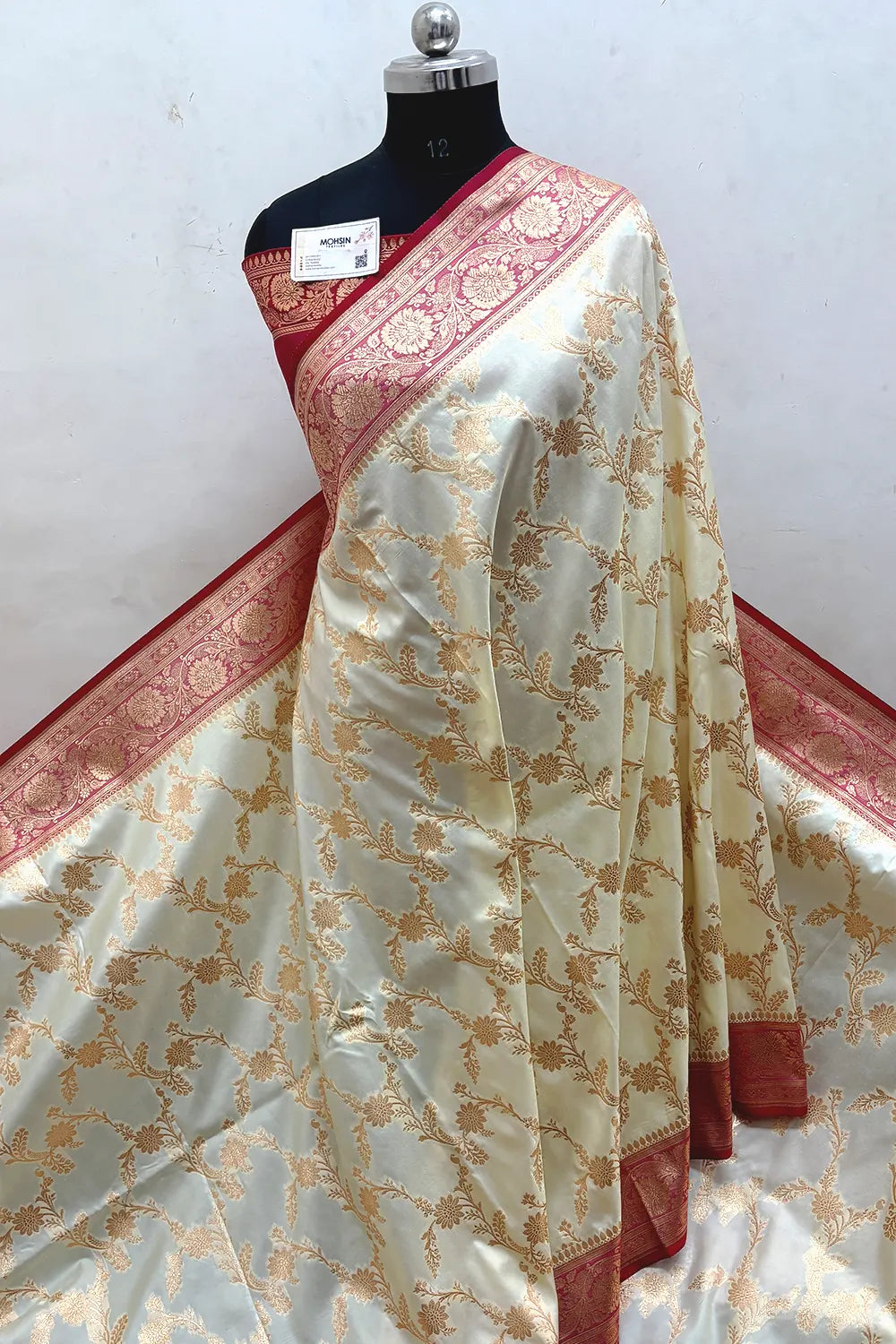 White and Red Zari Katan Satin Silk Banarasi Saree
