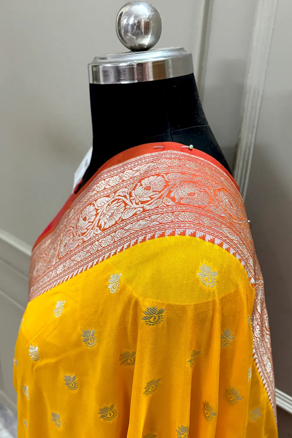 Yellow and Red Ghonga Buti Katan Silk Banarasi Saree