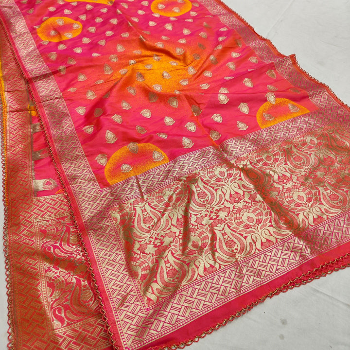  Beautiful Hand Woven Banarasi Ladies Stole. Double Shaded Top-Notch Fabric Soft Fabric.