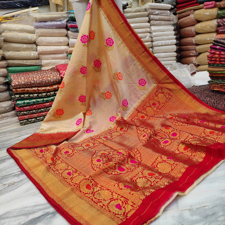 Banarasi Dola Silk Saree (Rose Buta) Cream- Red - Mohsin Textiles