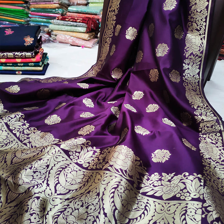 Magenta Pure Satin Silk Wedding Banarasi Saree Close